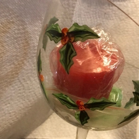 Holly candleholder set - Picture 3 of 5